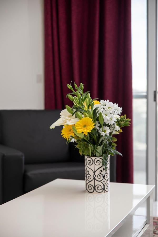 Sea View Apartment 2 Bedrooms 2 Bathrooms, 2 Minutes Away From The Sea San Julián Exterior foto